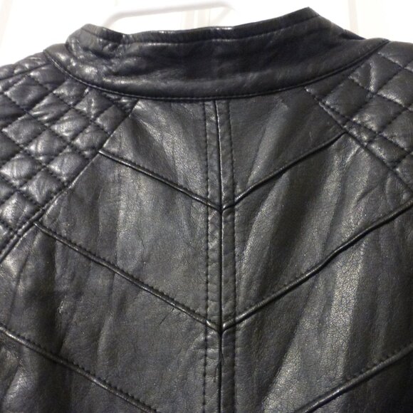 BEBE black faux leather cropped jacket with quilted detailing - Picture 13 of 16